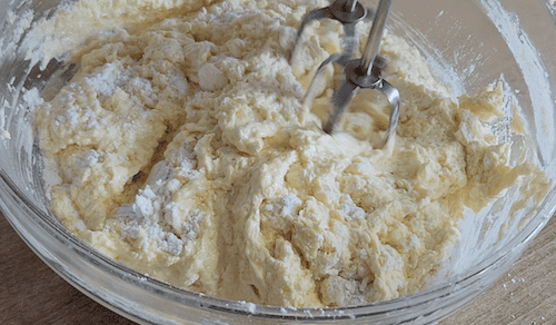 mix the flour