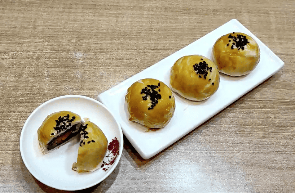 red bean pastry