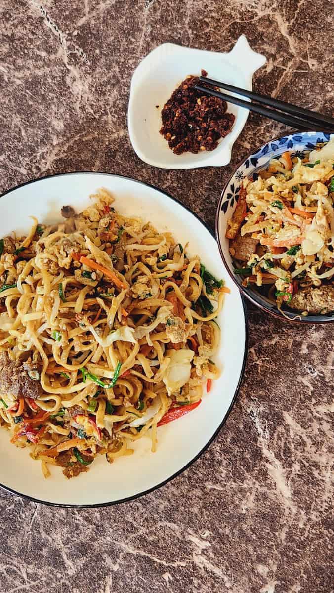 Fast and Easy Beef Chow Mein - Butter Joy Kitchen