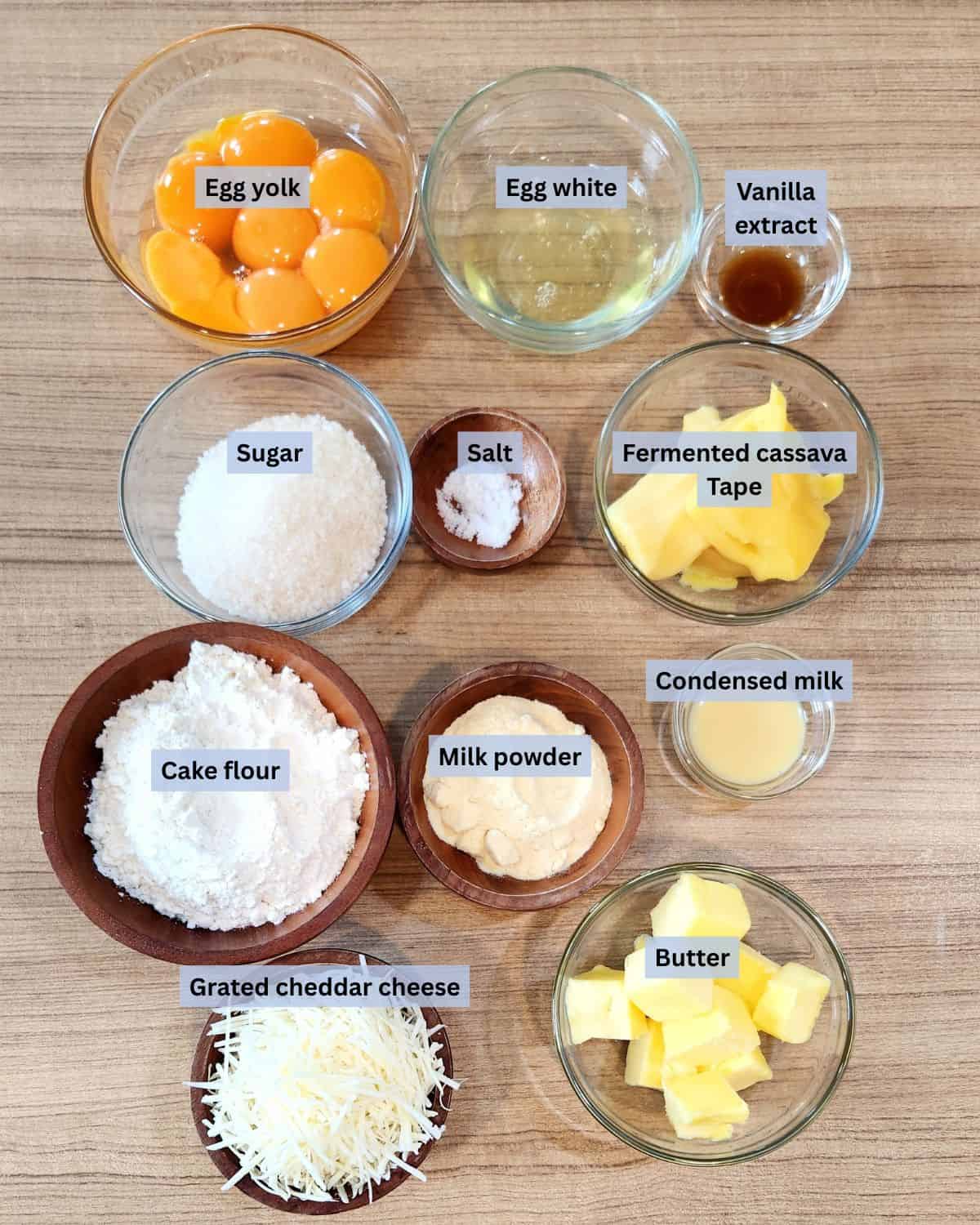 Fermented cassava cake or bolu tape ingredients with labels.