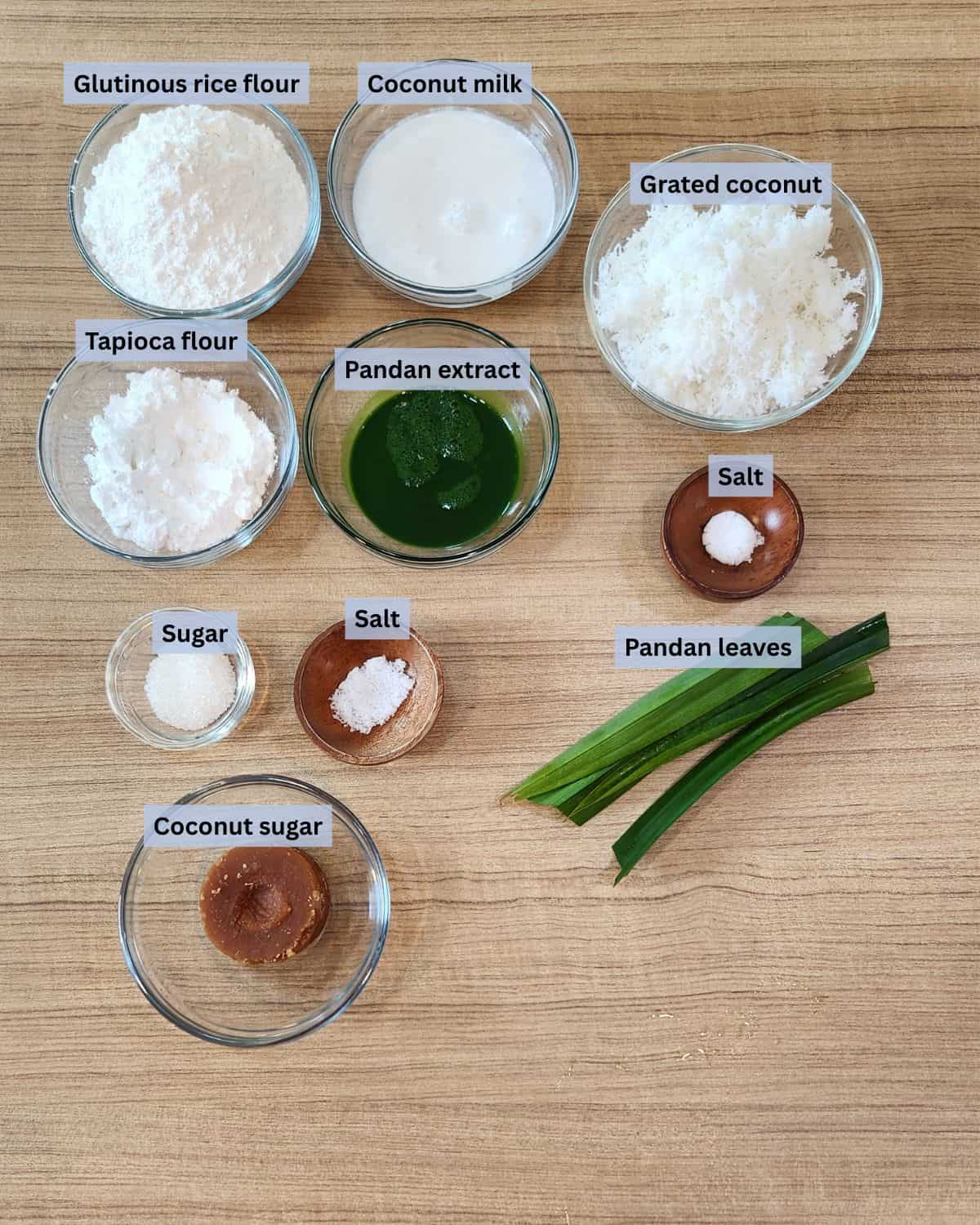 Klepon or onde onde ingredients with labels.