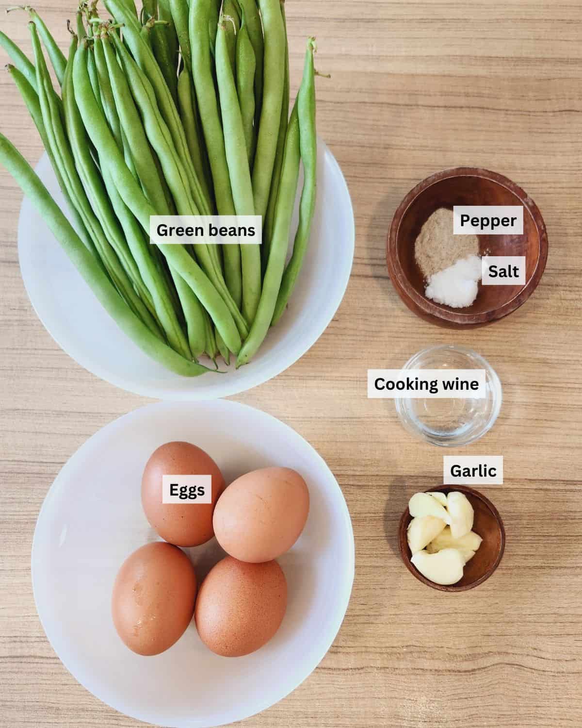 Asian green beans with garlic ingredients and labels.