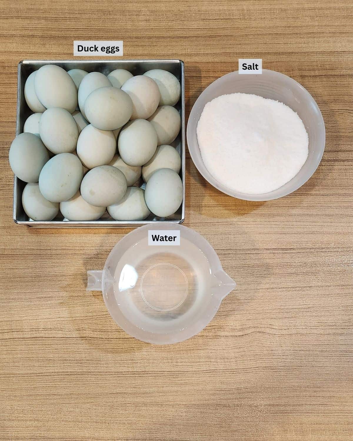 A photo of salted egg yolks ingredients with labels.
