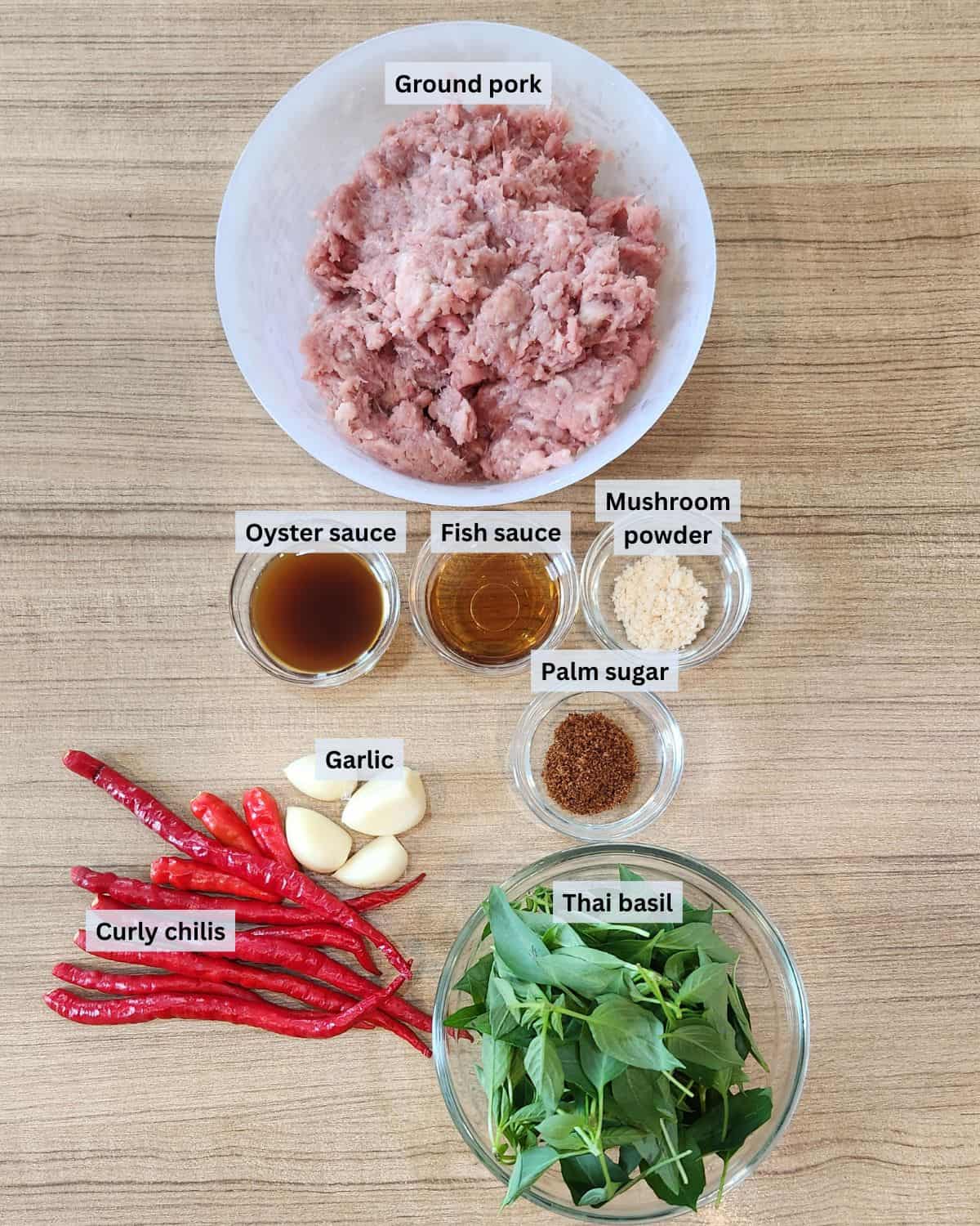 Pad kra pao ingredients with labels.