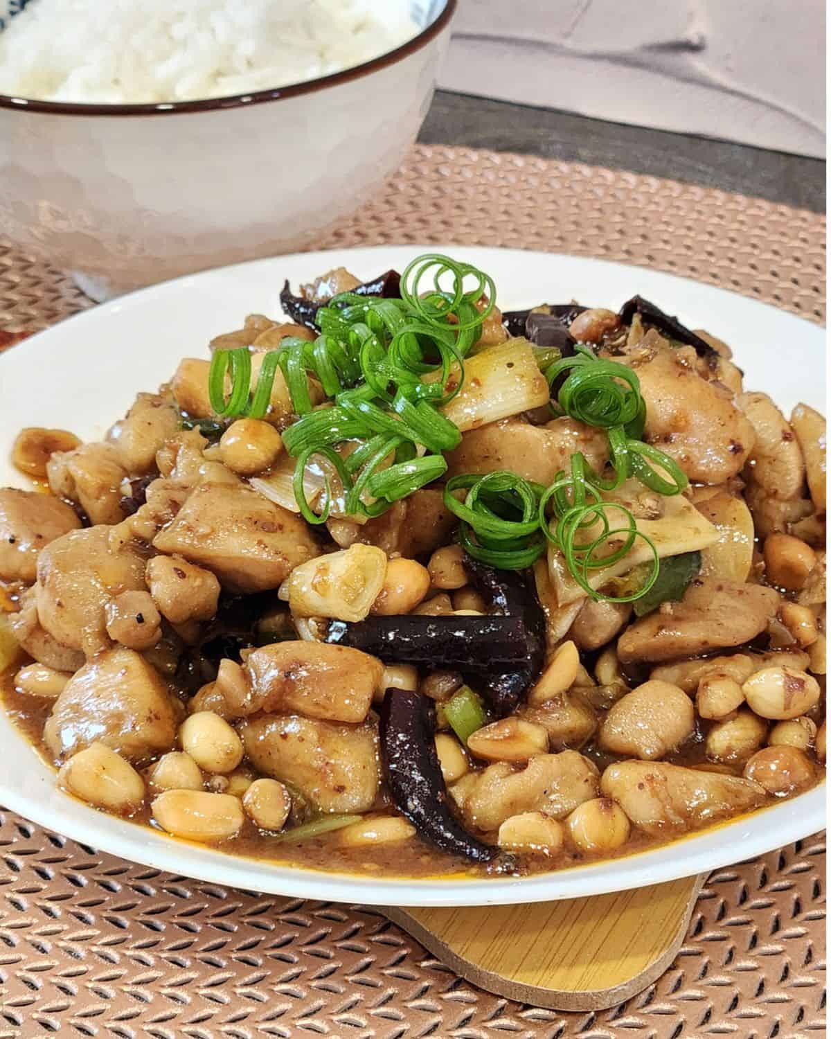 A plate of Kung Pao Chicken or Gong Bao Ji Ding.
