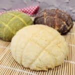 Three Melon Pan bread with original, matcha, and chocolate flavor.
